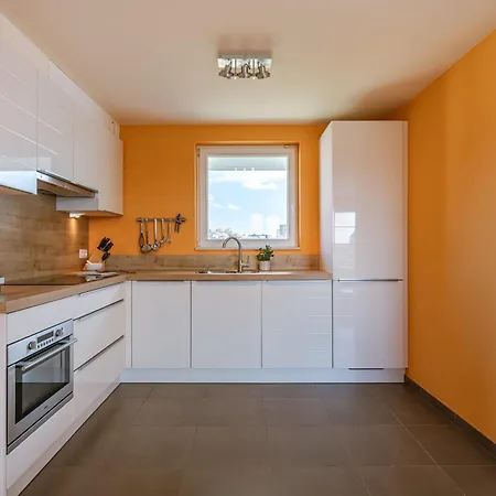 Huswell - Cozy Seaside With Sunny Terrace Appartement